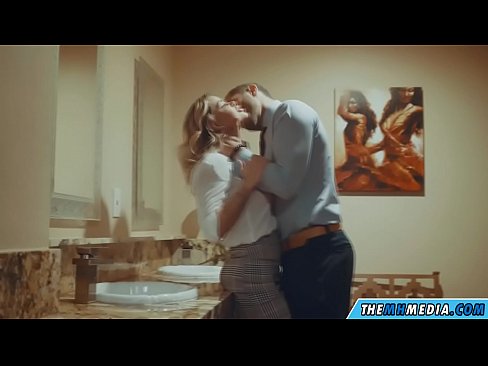 ❤️ Quando uma loira peituda o seduz numa casa de banho pública ❤ Porno fodido em pt.nastypornpics-com.ru ☑